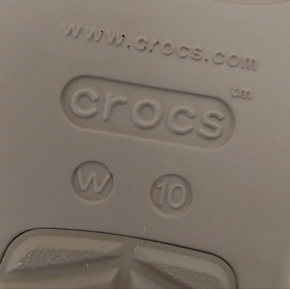 🆕️brand New With Tags 2023 Crocs brooklyn Low Wedge - Picture 10 of 10